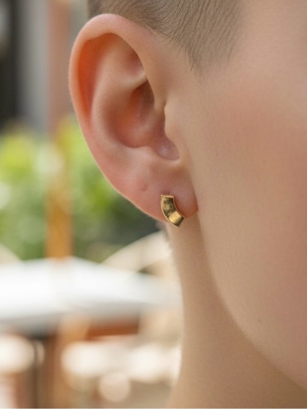 Minimal Gold Curved Stud Earrings - Women Jewelry